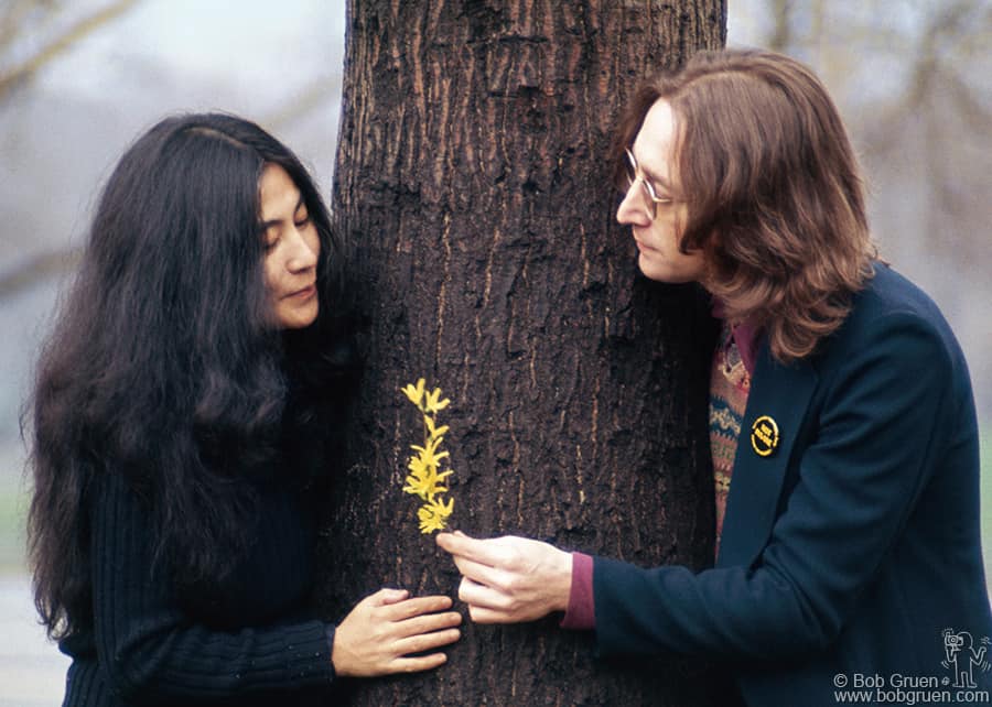 John Lennon & Yoko Ono, NYC – 1973 | Bob Gruen