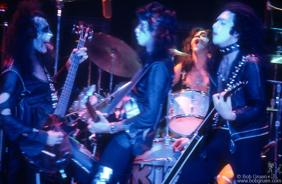 Kiss | Bob Gruen