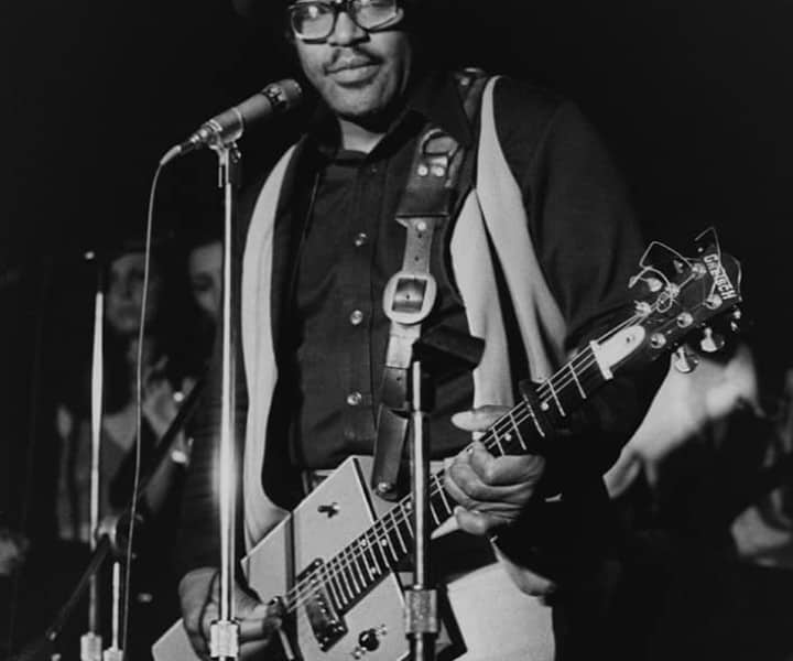 Bo Diddley, Max's Kansas City, NYC. March 3, 1977. <P>Image #: R-485  © Bob Gruen