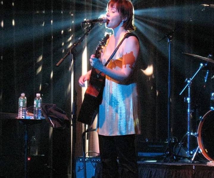 Suzanne Vega, Highline Ballroom, NYC. July 12, 2007. <P>Image #: C-308 © Bob Gruen