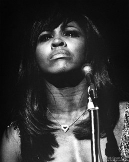 Tina Turner, MD - 1971