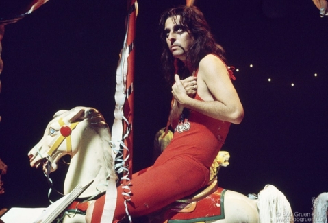 Alice Cooper, Canada - 1975