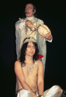 Alice Cooper and Salvador Dali, NYC - 1973