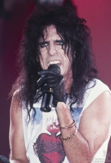 Alice Cooper, PA or NYC - 1990