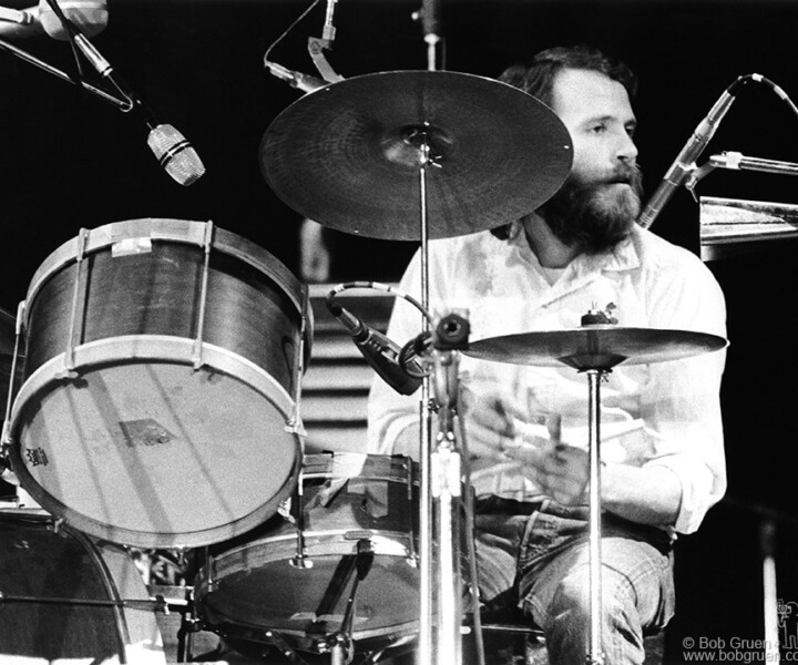 Levon Helm, Academy of Music, NYC. December 27, 1971. <P>Image #: Band1_4-8_1971 © Bob Gruen