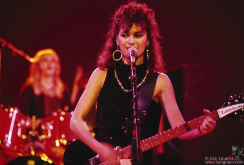 Susanna Hoffs, NYC - 1986