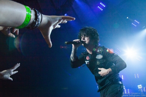 Billie Joe Armstrong, NYC - 2009