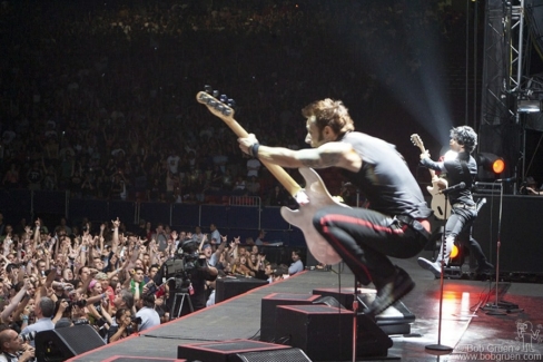 Mike Dirnt and Billie Joe Armstrong, NJ - 2005