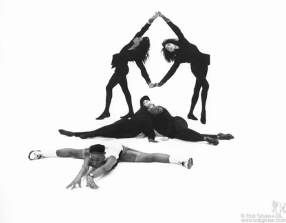 Malcolm McLaren&#039;s Vogue dancers, NYC - 1989