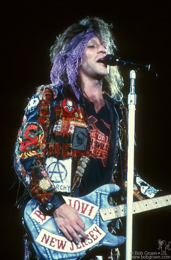 Bon Jovi live! 写真集 maxresdefault.jpg