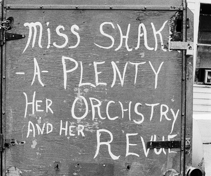 Miss Shake-A-Plenty, Macon, GA. July 1972. <P>Image #: CM1_12-30a_1972 © Bob Gruen