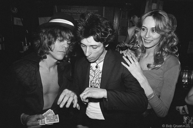 David Johansen, Johnny Thunders and Julie Thunders, NYC - 1977