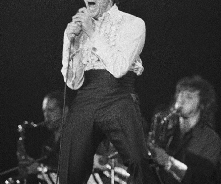 Jerry Lee Lewis, Bananafish Garden, NYC. March 22, 1973. <P>Image #: JerryLeeLewis373_1-36_1973 © Bob Gruen