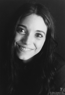 KarenAllen1070_1-29_1970_Gruen