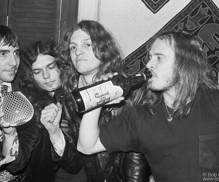 Keith Moon, Gary Rossington, Allen Collins and Ronnie Van Zant, Cobra, NYC. January 1975. <P>Image #: MCA11_2-9_1975 © Bob Gruen