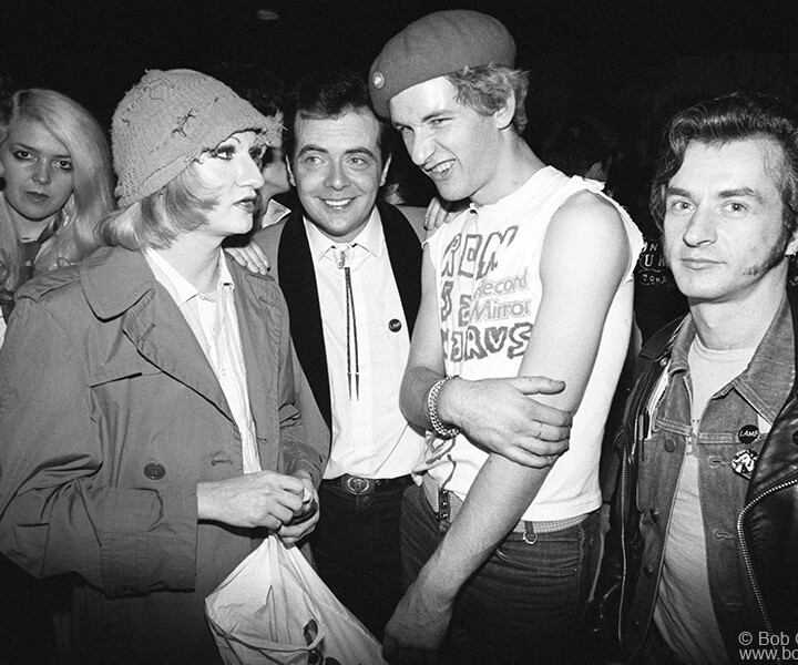 Smutty Smith, Gail Higgins, Jayne County, Leee Black Childers, Captain Sensible and Peter Crowley, Vortex Club, London, England. October 31, 1977. <P>Image #: Siouxsie_TheBanshees1077_D165F-24_1977  © Bob Gruen