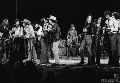 Roger McGuinn, Arlo Guthrie, Ramblin&#039; Jack Elliott, Jay Hawkins, Joan Baez, T-Bone Burnett, Mick Ronson, Ronee Blakley, Bob Neuwirth and Stephen Soles, MA - 1975