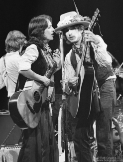 Joan Baez and Bob Dylan, NYC - 1975