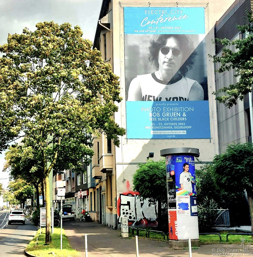Oct 4 - Dusseldorf - “Photo Exhibition: Bob Gruen & Leee Black Childers” banner.