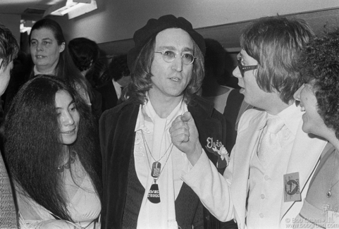 Yoko Ono, John Lennon and Chris Charlesworth, NYC - 1975 