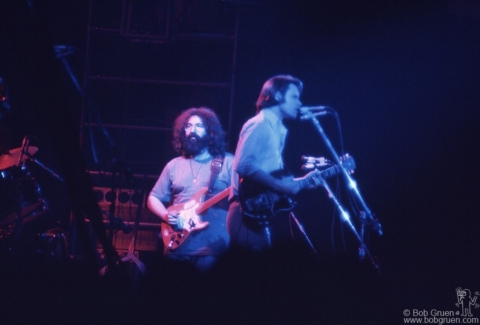 Jerry Garcia and Bob Weir, NY - 1973 