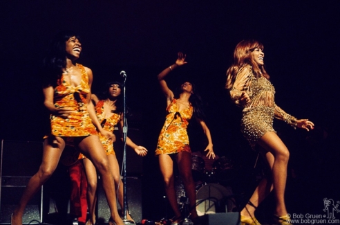 Tina Turner and Ikettes, NYC - 1971