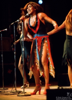 Tina Turner and Ikettes, USA - 1975