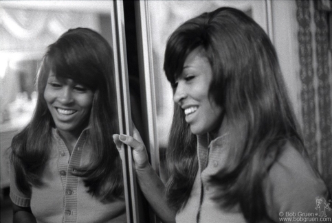 Tina Turner, Los Angeles - 1971