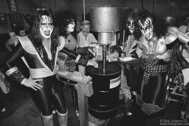 Kiss and Stan Lee, NY - 1977