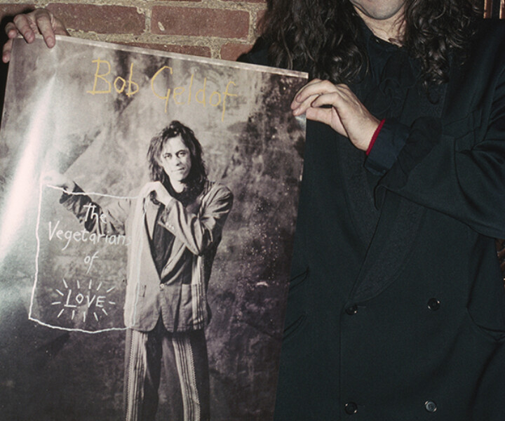Bob Geldof, Tommy Macom’s Pub, NYC. August 1990. Image #: BobGeldof890_1990_1 © Bob Gruen