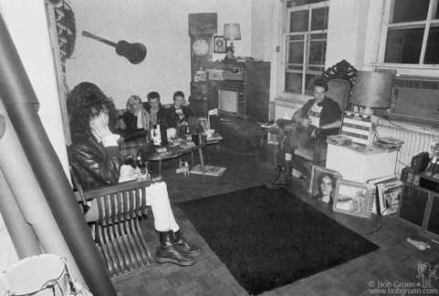 (L-R) Mick Jones of the Clash, Debbie Chronic, Paul Simonon, Topper Headon and Joe Strummer of the Clash at Westbeth Studio, NYC. September 1978. Image #: Clash978_4-24_1978 © Bob Gruen Clash and Debbie Chronic, NYC - 1978