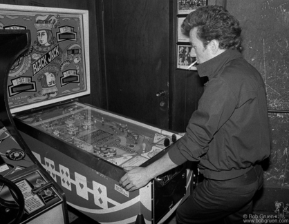 Joe Strummer backstage at My Father’s Place in Roslyn, NY. September 15, 1978. Image #: DavidJohansen978_3-3_1978 © Bob Gruen Joe Strummer, Roslyn - 1978