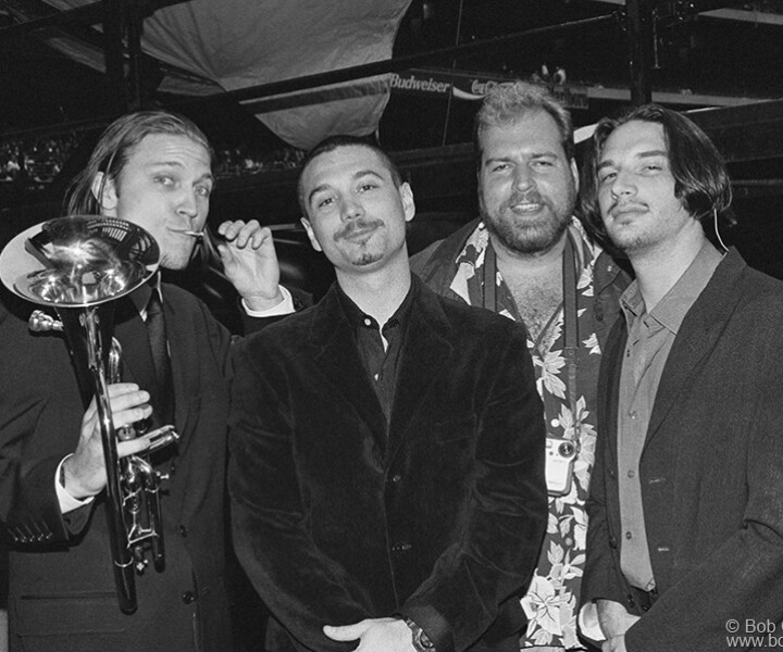 Fun Lovin’ Criminals, Giants Stadium, East Rutherford, NJ. June 3, 1997. Image #: FunLovinCriminals697_3-21_1997 © Bob Gruen